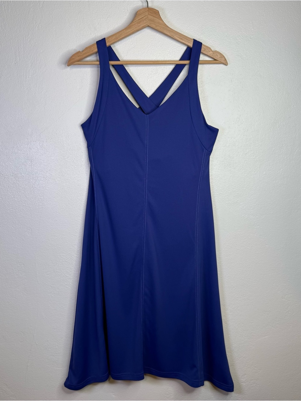 Kuhl Coffeenna Active‎ Sleeveless V-Neck Blue Dress Crossover Straps Size Medium